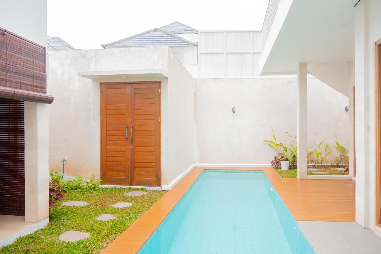 Villa Arcturus Ungasan  Exterior photo